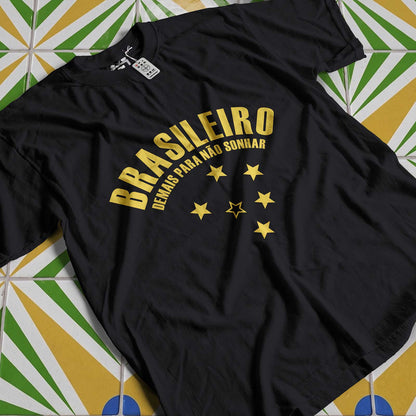Camiseta Over - Brasileiro Demais - Preta