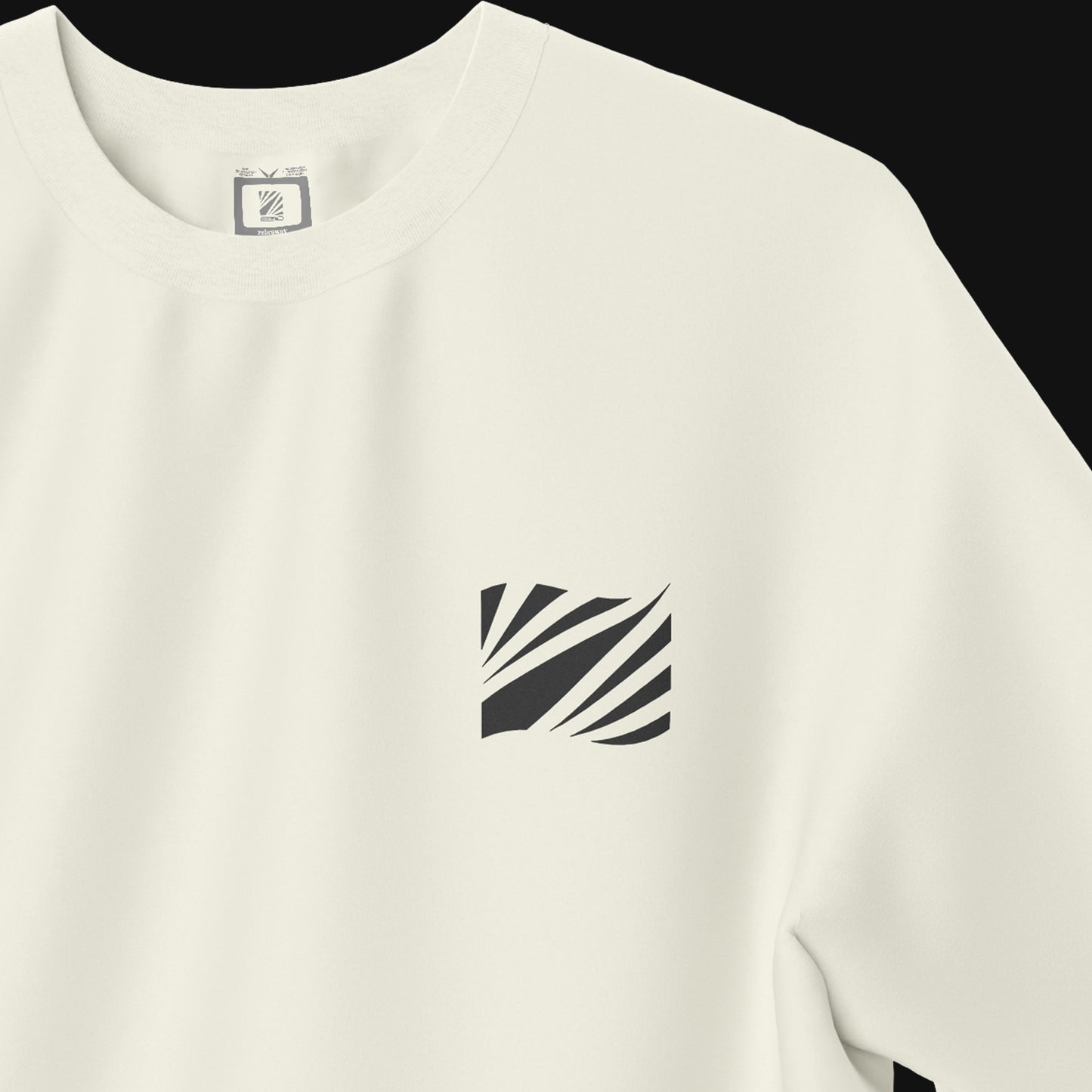 Camiseta Over - Brasilian Childhood - Off-white
