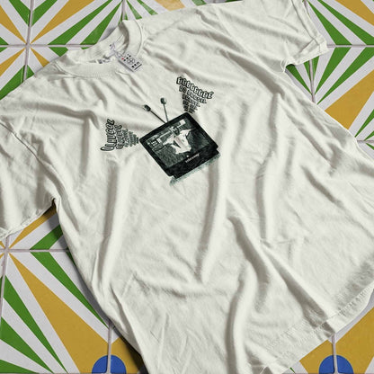Camiseta Over - Buenas Memórias - Off-white