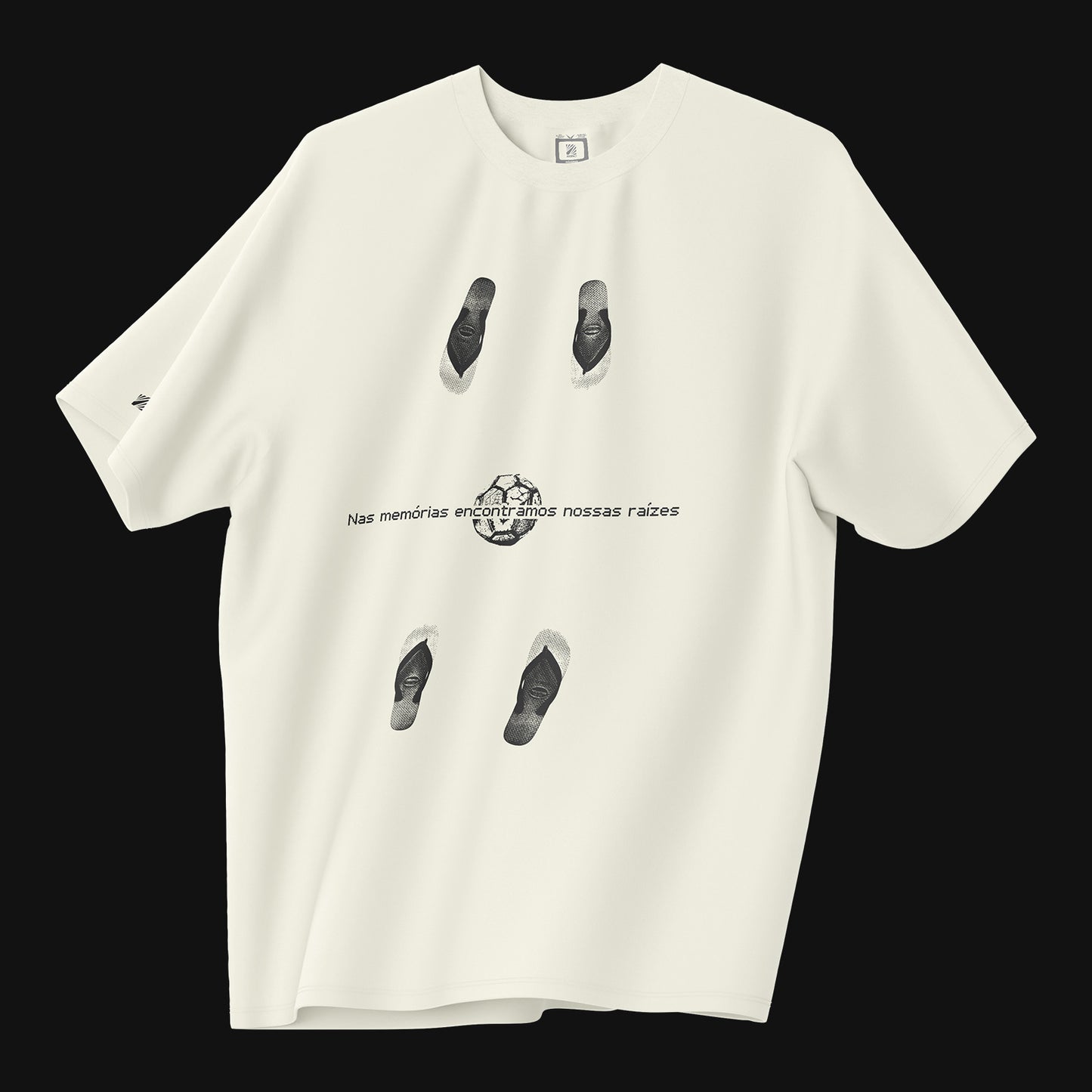 Camiseta Over - Futebol Moleque - Off-white
