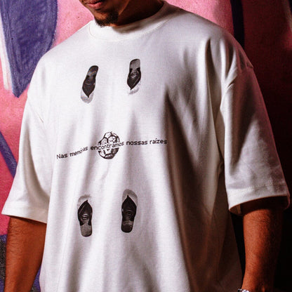Camiseta Over - Futebol Moleque - Off-white