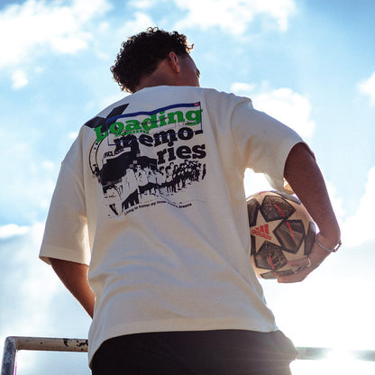 Camiseta Over - Loading Memories - Off-white