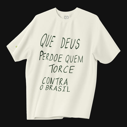 Camiseta Over - Que Deus perdoe os antis - Off-white